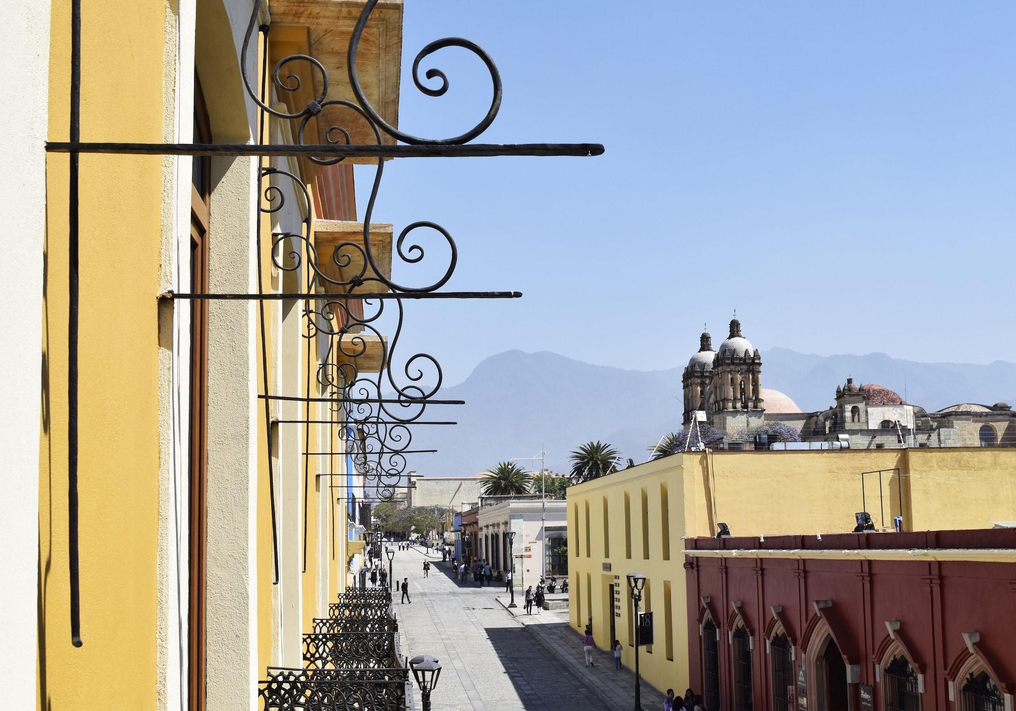 Hotel Parador De Alcala Oaxaca Bagian luar foto